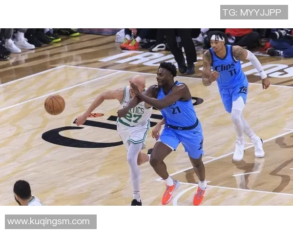 2016年2月11日凯尔特人与快船的激烈对决回顾与精彩瞬间分析