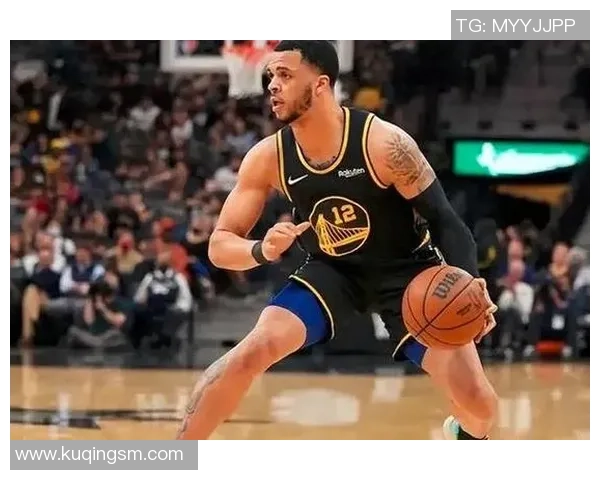 15年效能勇士随队夺得NBA总冠军!广州龙狮签约前NBA球员霍乐迪 15年效能勇士随队夺得NBA总冠军!广州龙狮签约前NBA球员霍乐迪